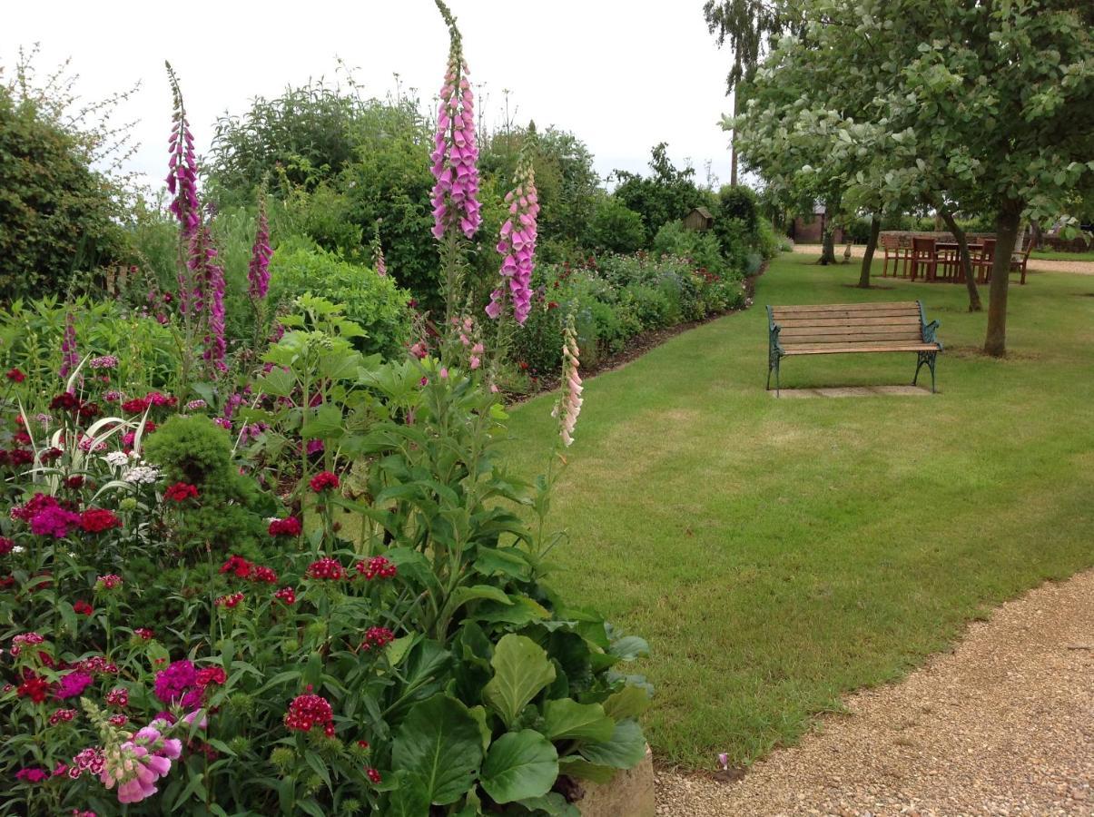Hollyhock Cottage, Clematis Cottages, 스탬포드 외부 사진