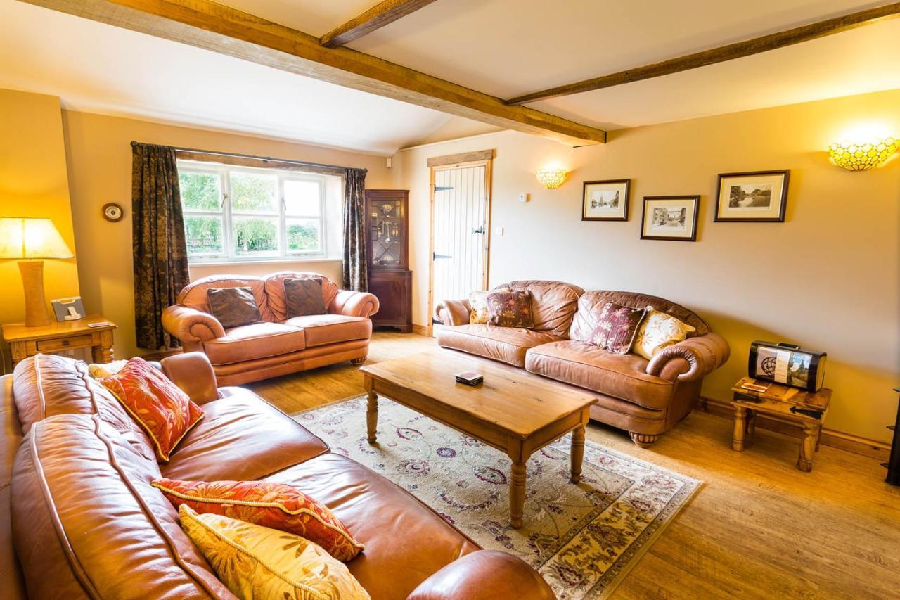 Hollyhock Cottage, Clematis Cottages, 스탬포드 외부 사진