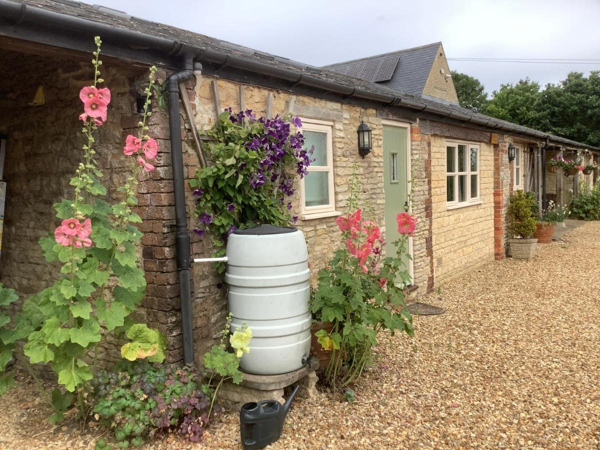 Hollyhock Cottage, Clematis Cottages, 스탬포드 외부 사진