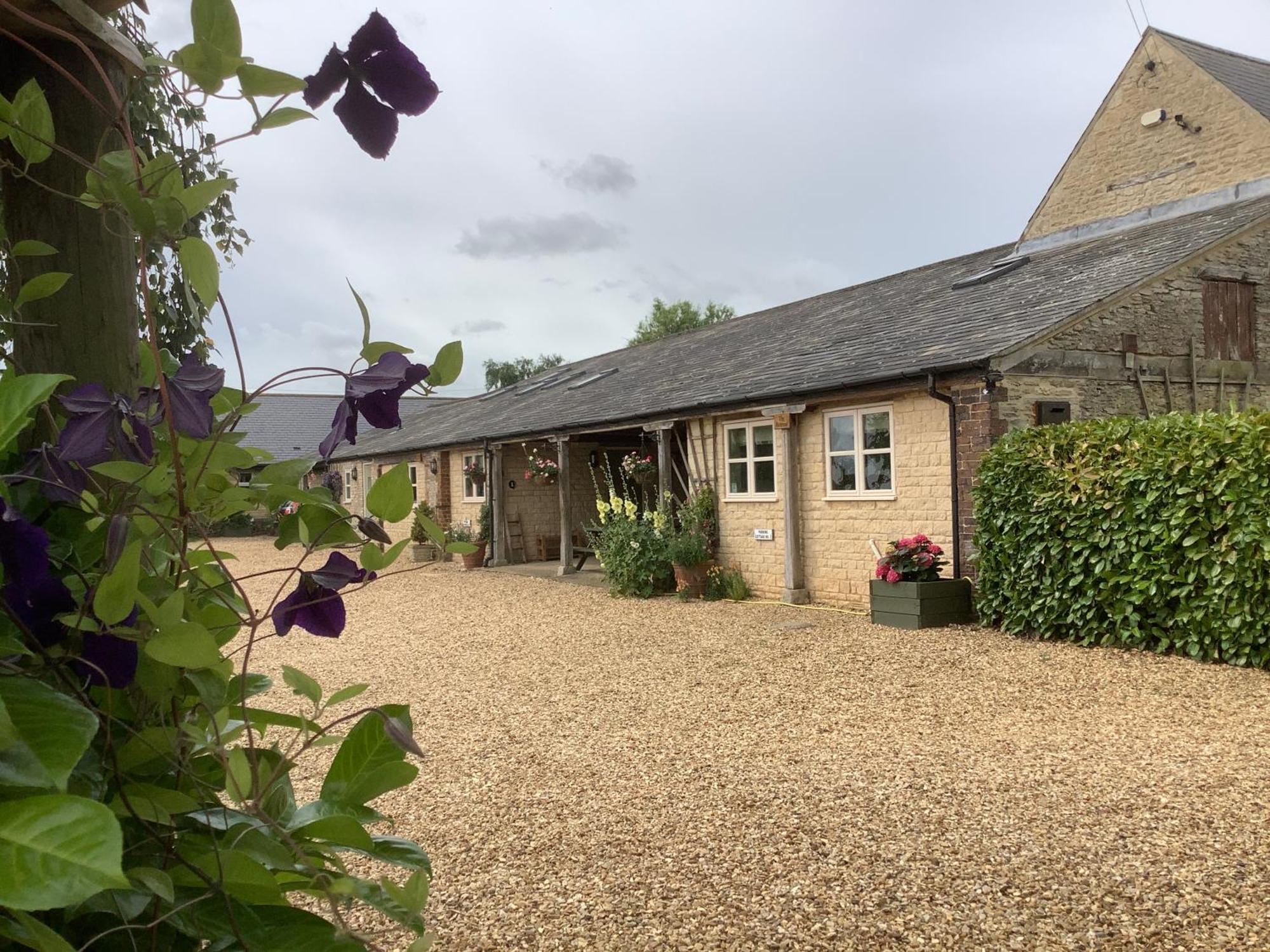 Hollyhock Cottage, Clematis Cottages, 스탬포드 외부 사진